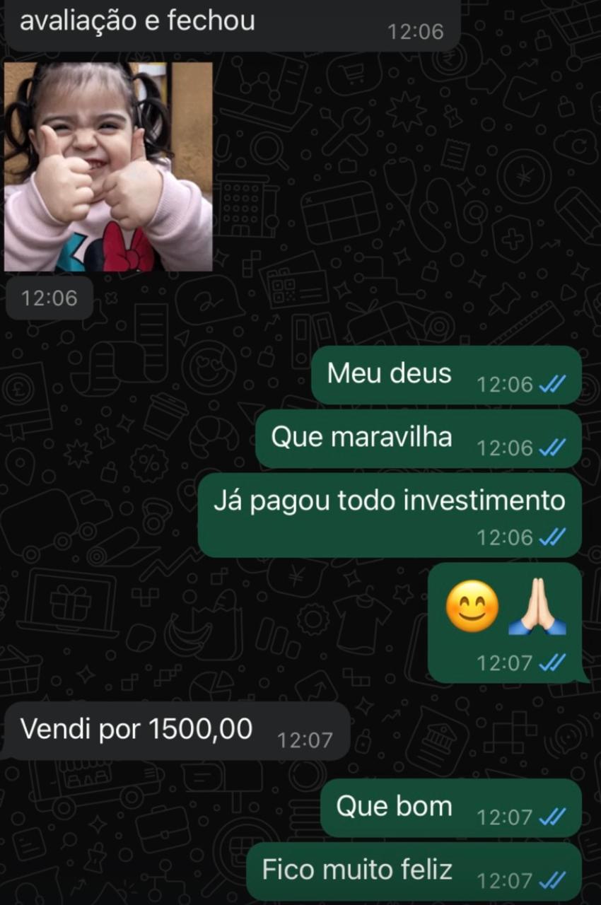 Conversa de WhatsApp em que a cliente informa que fechou uma venda de 1.500 reais